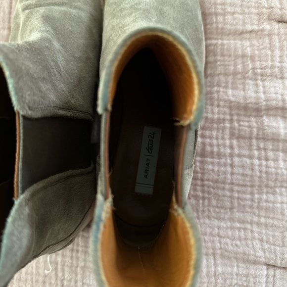 Ariat Brown Suede Women’s Two24 Ankle Boots - Picture 3 of 4